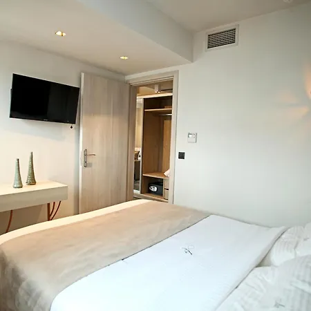 Hotel Athinais Luxury