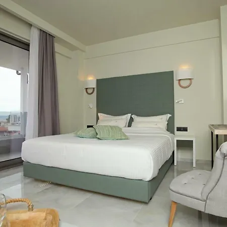 Athinais Luxury Hotel