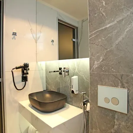 Otel Athinais Luxury