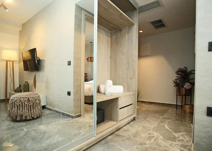 ホテル Athinais Luxury