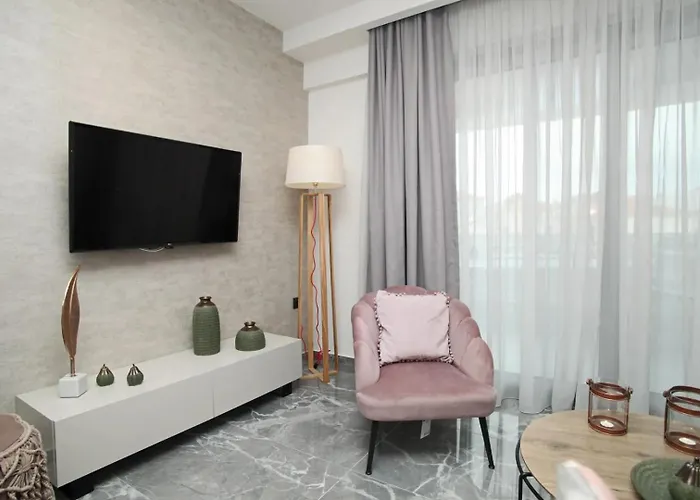 Athinais Luxury Chaniotis