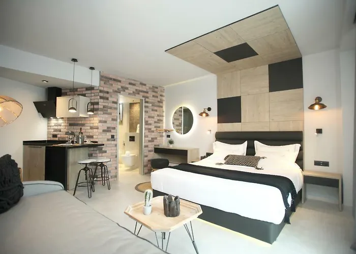 Hotel Athinais Luxury