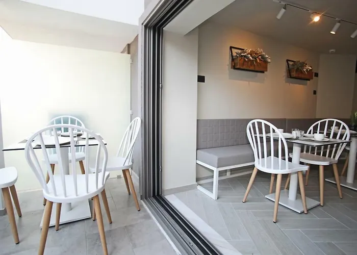 Hotel Athinais Luxury *