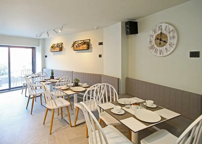 Hotel Athinais Luxury *