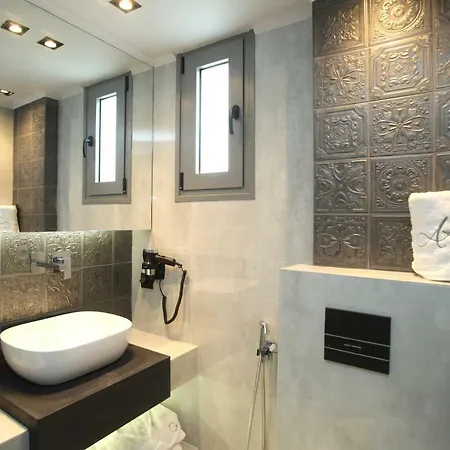 Athinais Luxury Ξενοδοχείο Χανιώτη