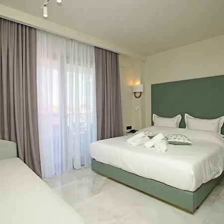 Ξενοδοχείο Athinais Luxury *