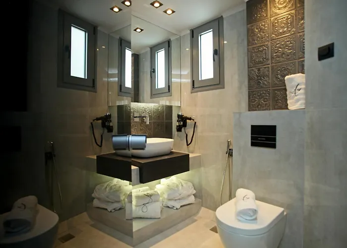 Athinais Luxury * Chaniotis