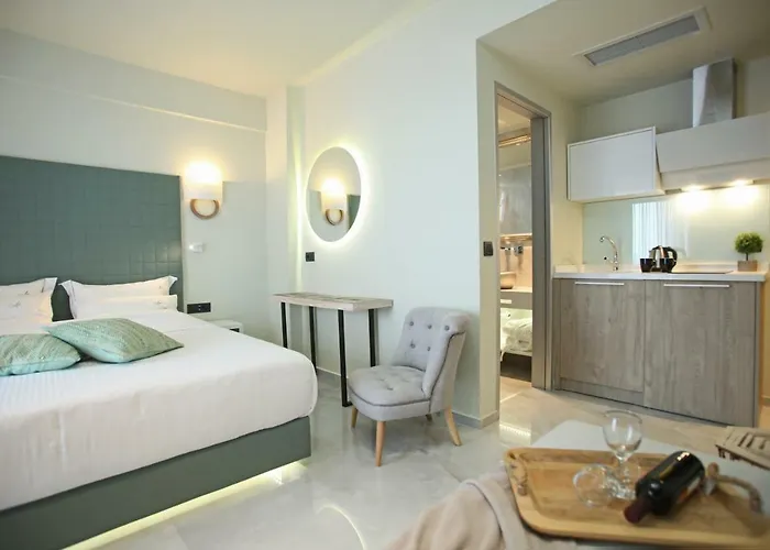 Athinais Luxury Chaniotis